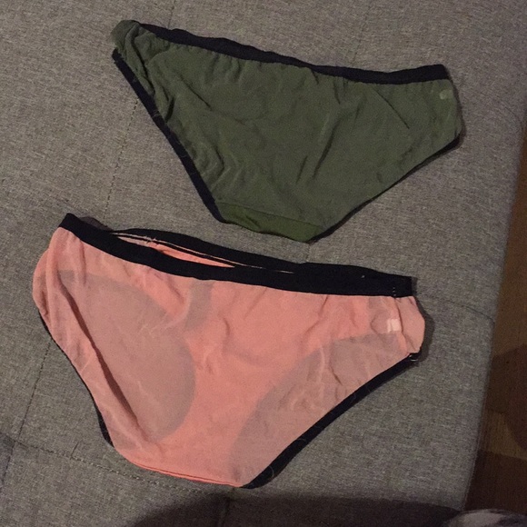 XOXO 💋 undies - Picture 4 of 4